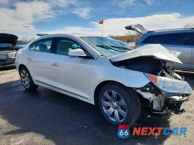 Czwarte zdjęcie samochodu z boku: 2012 BUICK LACROSSE PREMIUM VIN:1G4GE5E38CF277931 - miniatura