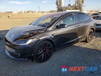 2025 TESLA MODEL X 7SAXCBE65SF470871 - główne zdjęcie licytacji z USA - miniatura