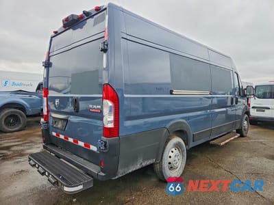Trzecie zdjęcie samochodu z tyłu: 2021 RAM PROMASTER 3500 DELIVERY VAN VIN:3C6MRVJG8ME544489 - miniatura