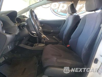 Zdjęcie 7 z 11 samochodu: 2012 HONDA FIT SPORT VIN:JHMGE8H52CC015728 - miniatura