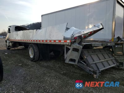 Drugie zdjęcie samochodu z przodu: 2019 INTERNATIONAL 4300 BOX TRUCK VIN:1HTMMMML7KH773007 - miniatura
