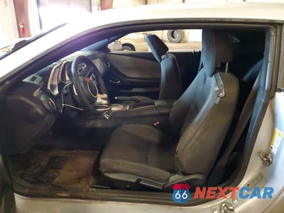 Zdjęcie 7 z 11 samochodu: 2010 CHEVROLET CAMARO LS VIN:2G1FA1EV7A9192891 - miniatura