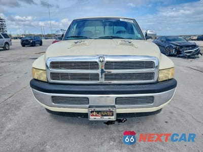 Piąte zdjęcie samochodu w środku: 1999 DODGE RAM 1500 VIN:3B7HC12Y6XG100564 - miniatura