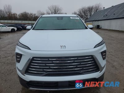 Piąte zdjęcie samochodu w środku: 2026 BUICK ENCLAVE PREFERRED VIN:5GAERAKS2TJ146514 - miniatura