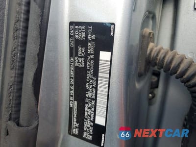 Zdjęcie 12 z 12 samochodu: 2013 VOLVO S60 T5 VIN:YV1612FS4D2230589 - miniatura