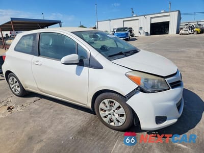 Czwarte zdjęcie samochodu z boku: 2014 TOYOTA YARIS 3-DOOR L FLEET VIN:VNKJTUD36EA007518 - miniatura