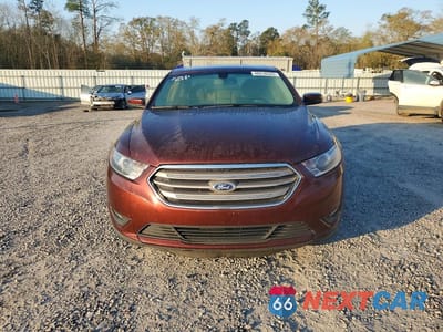 Piąte zdjęcie samochodu w środku: 2016 FORD TAURUS VIN:1FAHP2E82GG107518 - miniatura