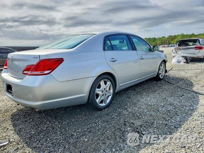 Trzecie zdjęcie samochodu z tyłu: 2005 TOYOTA AVALON XLS VIN:4T1BK36B85U002331 - miniatura