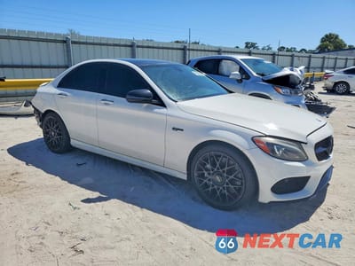 Czwarte zdjęcie samochodu z boku: 2018 MERCEDES-BENZ C 43 4MATIC AMG VIN:55SWF6EB0JU268649 - miniatura