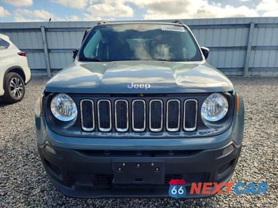 Piąte zdjęcie samochodu w środku: 2017 JEEP RENEGADE SPORT VIN:ZACCJBAB2HPF78855 - miniatura