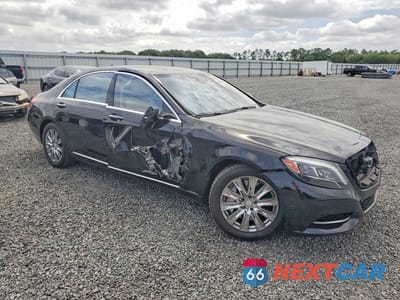 Czwarte zdjęcie samochodu z boku: 2015 MERCEDES-BENZ S 550 VIN:WDDUG8CB0FA112993 - miniatura