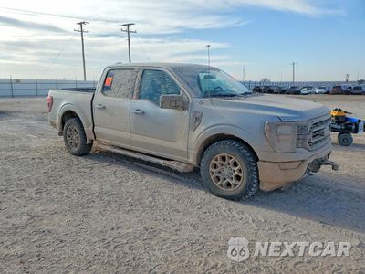 Czwarte zdjęcie samochodu z boku: 2023 FORD F150 SUPERCREW VIN:1FTFW1E83PFB14627 - miniatura