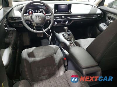Zdjęcie 8 z 13 samochodu: 2024 HONDA HR-V LX VIN:3CZRZ1H34RM729611 - miniatura