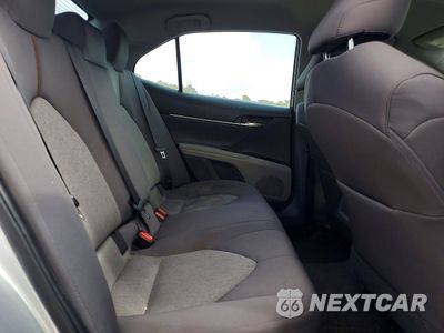 Zdjęcie 10 z 12 samochodu: 2018 TOYOTA CAMRY L VIN:4T1B11HK7JU536208 - miniatura