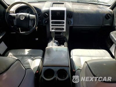 Zdjęcie 8 z 12 samochodu: 2006 LINCOLN MARK LT VIN:5LTPW18586FJ00935 - miniatura