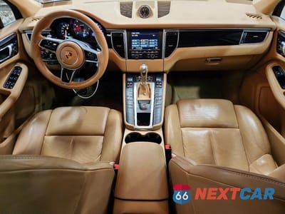 Zdjęcie 8 z 13 samochodu: 2015 PORSCHE MACAN VIN:WP1AB2A53FLB50940 - miniatura