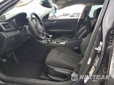 Zdjęcie 7 z 12 samochodu: 2017 KIA OPTIMA LX VIN:5XXGT4L36HG169971 - miniatura