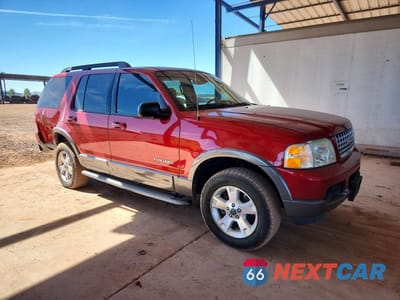 Czwarte zdjęcie samochodu z boku: 2005 FORD EXPLORER XLT VIN:1FMDU63K85UB88056 - miniatura