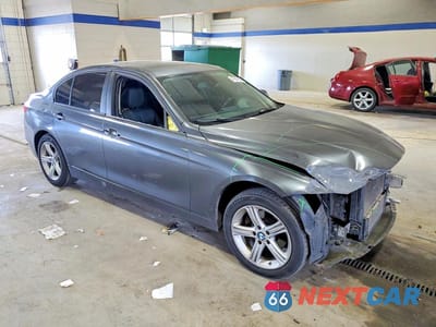 Czwarte zdjęcie samochodu z boku: 2013 BMW 328 XI SULEV VIN:WBA3B5G55DNS03882 - miniatura