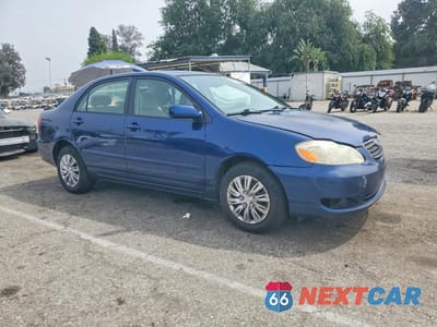 Czwarte zdjęcie samochodu z boku: 2007 TOYOTA COROLLA LE VIN:1NXBR32E57Z877154 - miniatura