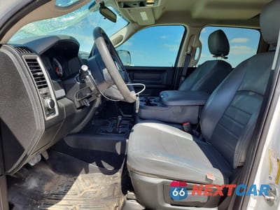 Zdjęcie 7 z 12 samochodu: 2018 DODGE 2500 CREW VIN:3C6UR5HL4JG418293 - miniatura
