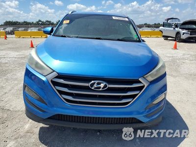 Piąte zdjęcie samochodu w środku: 2018 HYUNDAI TUCSON SE POP, SE PLUS, ECO, SPORT, VALUE, ULTIMATE BASE VIN:KM8J33A46JU621523 - miniatura