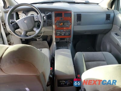 Zdjęcie 8 z 12 samochodu: 2006 DODGE DURANGO SLT VIN:1D4HB48226F186594 - miniatura