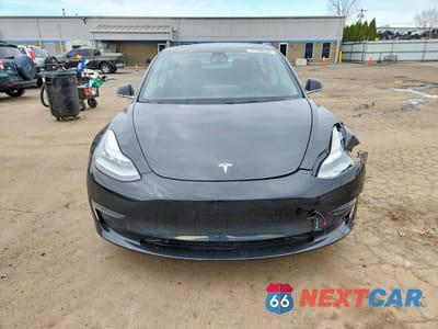 Piąte zdjęcie samochodu w środku: 2019 TESLA MODEL 3 VIN:5YJ3E1EA8KF400009 - miniatura