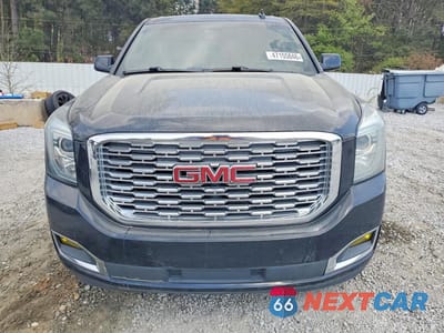 Piąte zdjęcie samochodu w środku: 2018 GMC YUKON XL DENALI VIN:1GKS2HKJ6JR393592 - miniatura