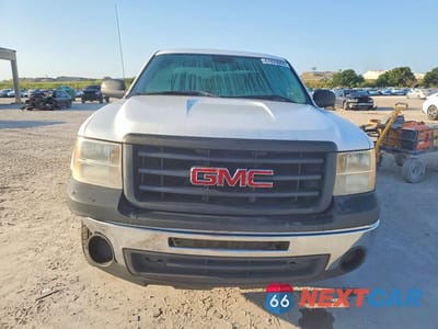 Piąte zdjęcie samochodu w środku: 2012 GMC SIERRA C1500 VIN:1GTR1TEX7CZ203768 - miniatura