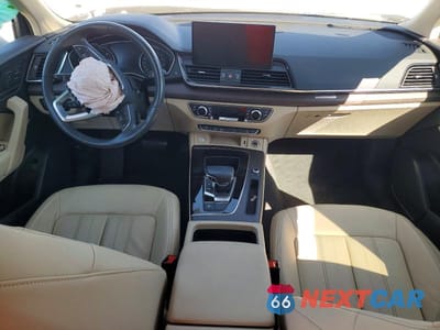 Zdjęcie 8 z 13 samochodu: 2021 AUDI Q5 PREMIUM VIN:WA1AAAFY0M2079906 - miniatura