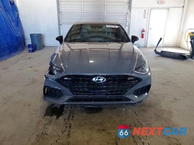 Piąte zdjęcie samochodu w środku: 2022 HYUNDAI SONATA N LINE VIN:KMHL14JC0NA227647 - miniatura
