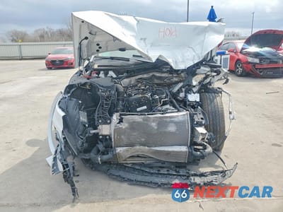 Piąte zdjęcie samochodu w środku: 2024 AUDI Q5 PREMIUM 40 VIN:WA1ABAFY3R2038979 - miniatura
