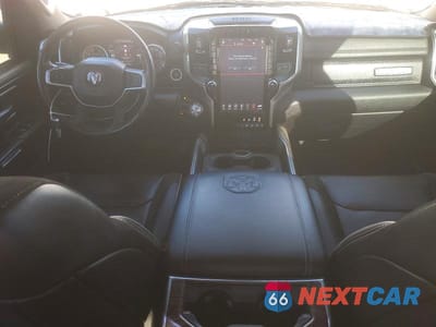 Zdjęcie 8 z 12 samochodu: 2020 RAM 1500 LARAMIE VIN:1C6SRFJM6LN250439 - miniatura