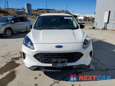 Piąte zdjęcie samochodu w środku: 2021 FORD ESCAPE SE VIN:1FMCU9G65MUA14390 - miniatura
