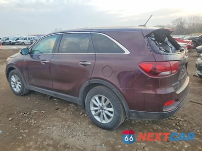 Drugie zdjęcie samochodu z przodu: 2019 KIA SORENTO LX VIN:5XYPGDA34KG564371 - miniatura