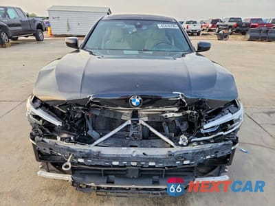 Piąte zdjęcie samochodu w środku: 2019 BMW 330I VIN:WBA5R1C56KAK06619 - miniatura