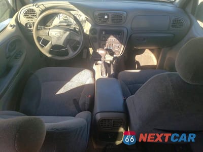 Zdjęcie 8 z 13 samochodu: 2004 CHEVROLET TRAILBLAZER LS VIN:1GNDT13S342446804 - miniatura