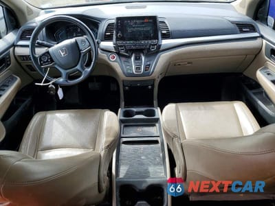 Zdjęcie 8 z 13 samochodu: 2018 HONDA ODYSSEY EXL VIN:5FNRL6H74JB025327 - miniatura