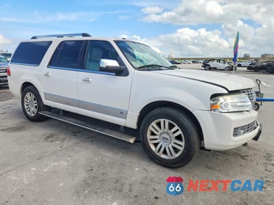 Czwarte zdjęcie samochodu z boku: 2012 LINCOLN NAVIGATOR L VIN:5LMJJ3H51CEL00441 - miniatura