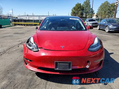Piąte zdjęcie samochodu w środku: 2018 TESLA MODEL 3 VIN:5YJ3E1EB2JF072853 - miniatura
