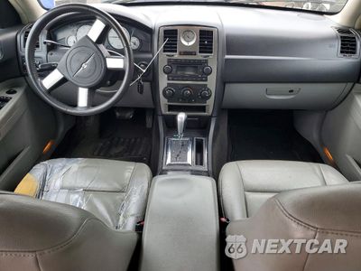 Zdjęcie 8 z 12 samochodu: 2007 CHRYSLER 300 TOURING VIN:2C3KA53G07H606095 - miniatura
