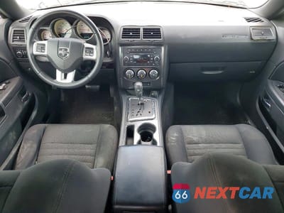 Zdjęcie 8 z 12 samochodu: 2011 DODGE CHALLENGER VIN:2B3CJ4DG7BH581568 - miniatura