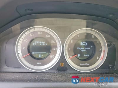 Zdjęcie 9 z 12 samochodu: 2013 VOLVO XC60 T6 VIN:YV4902DZ6D2457317 - miniatura