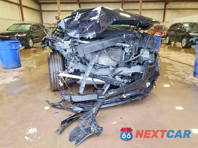 Piąte zdjęcie samochodu w środku: 2022 VOLVO XC90 T5 MOMENTUM VIN:YV4102PK5N1816059 - miniatura