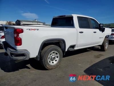 Trzecie zdjęcie samochodu z tyłu: 2025 CHEVROLET SILVERADO K2500 HEAVY DUTY VIN:2GC1KLE77S1176606 - miniatura