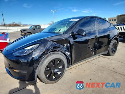 2024 TESLA MODEL Y 7SAYGDED4RF051939 - główne zdjęcie licytacji z USA - miniatura