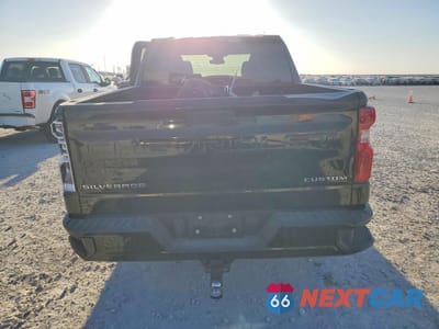 Zdjęcie 6 z 13 samochodu: 2022 CHEVROLET SILVERADO K1500 TRAIL BOSS CUSTOM VIN:3GCPDCEK1NG646469 - miniatura