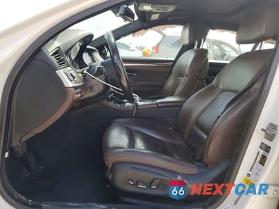 Zdjęcie 7 z 12 samochodu: 2015 BMW 535 I VIN:WBA5B1C56FD920467 - miniatura