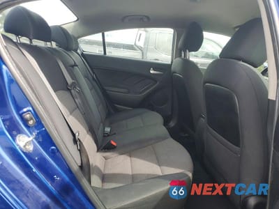 Zdjęcie 10 z 12 samochodu: 2018 KIA FORTE LX VIN:3KPFL4A79JE249152 - miniatura